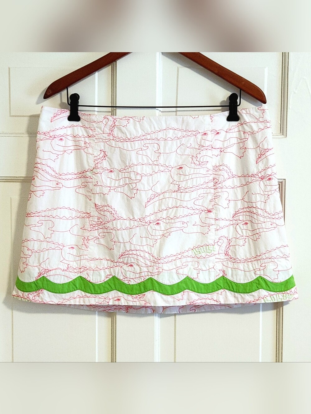 🐊VERY HTF Lilly Pulitzer🐊 - Adelaide Embroidered Skort